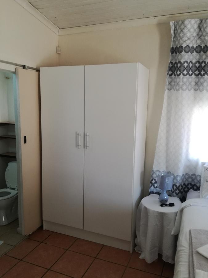 MulMas Guest House Pretoria-Noord Extérieur photo