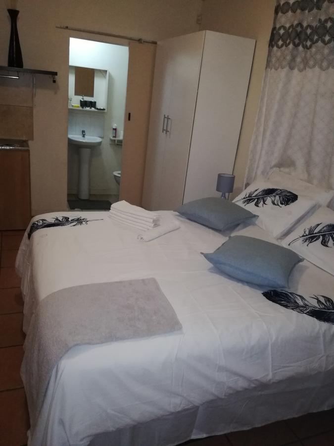 MulMas Guest House Pretoria-Noord Extérieur photo