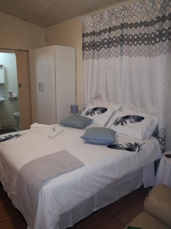 MulMas Guest House Pretoria-Noord Extérieur photo