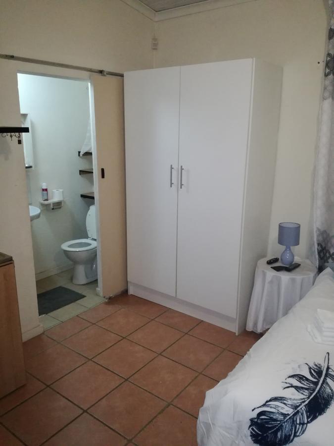 MulMas Guest House Pretoria-Noord Extérieur photo